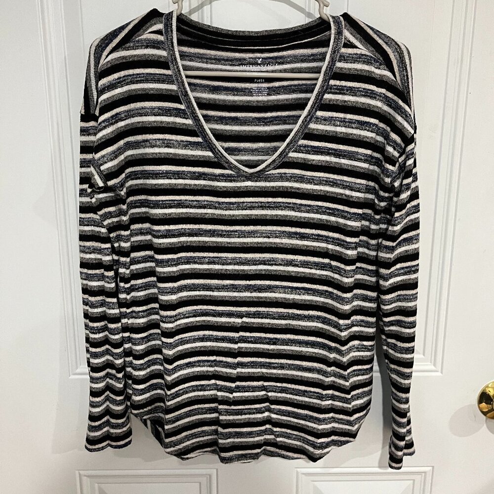 American Eagle Striped Soft and Sexy Plush Long Sleeve